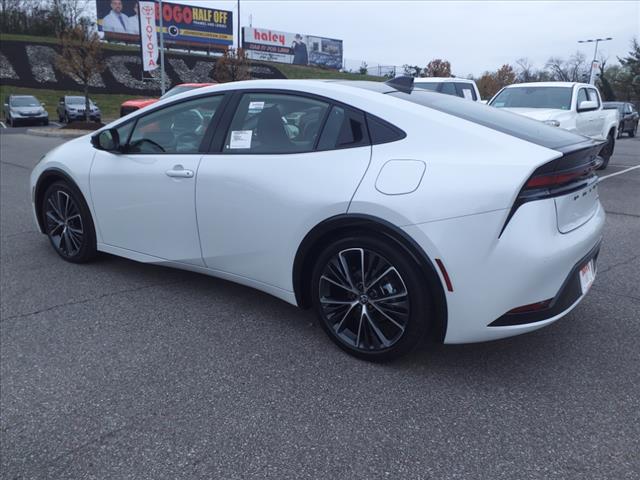 2025 Toyota Prius 
