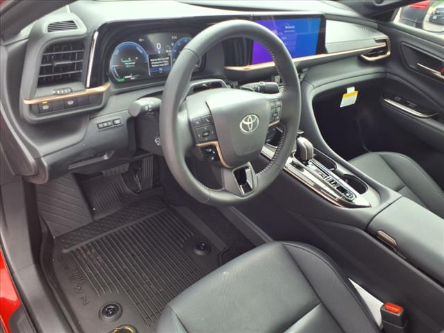 2025 Toyota Crown Platinum