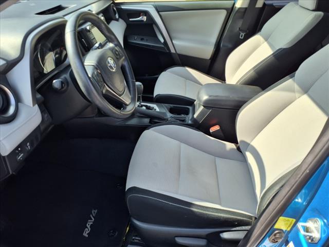 2016 Toyota RAV4 Hybrid XLE