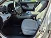 2022 Toyota Highlander Hybrid LE