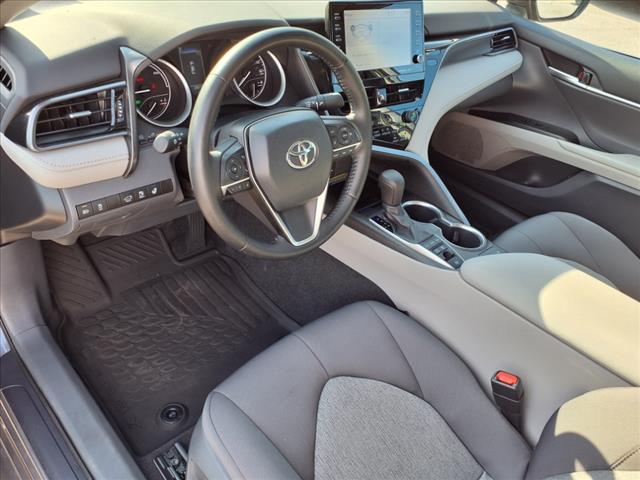 2021 Toyota Camry Hybrid LE