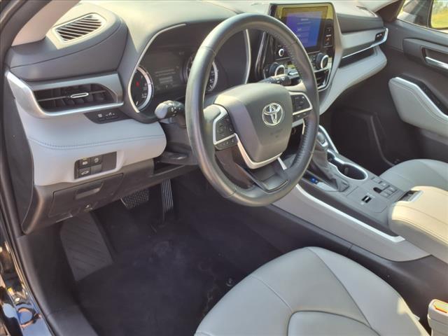 2024 Toyota Highlander XLE