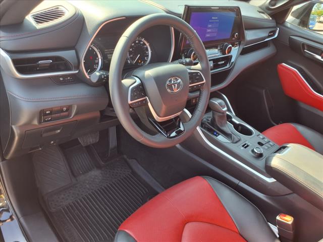 2024 Toyota Highlander XSE