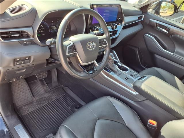 2024 Toyota Highlander Hybrid Limited