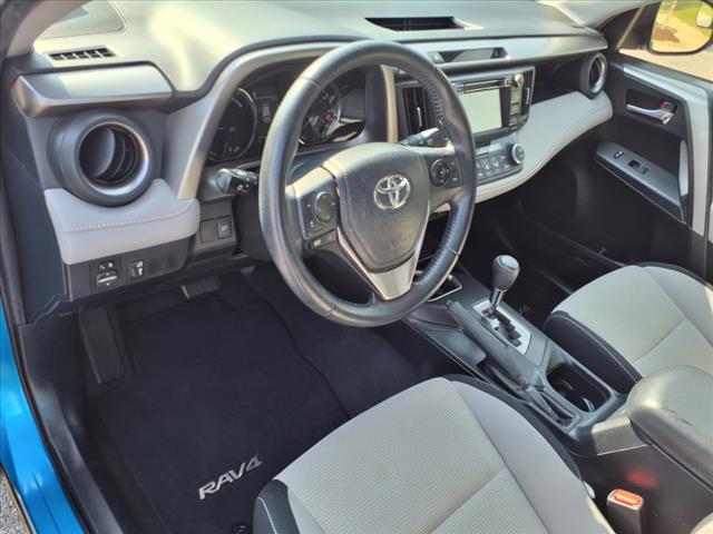 2016 Toyota RAV4 Hybrid XLE