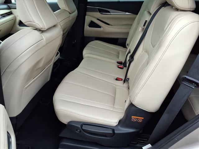 2022 INFINITI QX60 Luxe