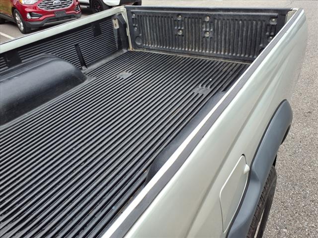 2004 Toyota Tacoma Base