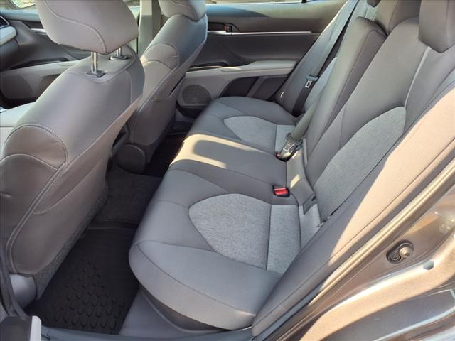 2021 Toyota Camry Hybrid LE