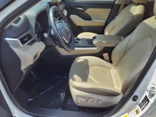2023 Toyota Highlander XLE