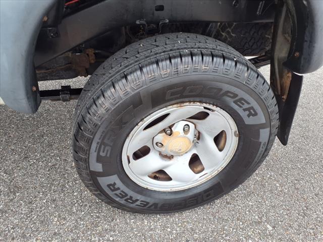 2004 Toyota Tacoma Base