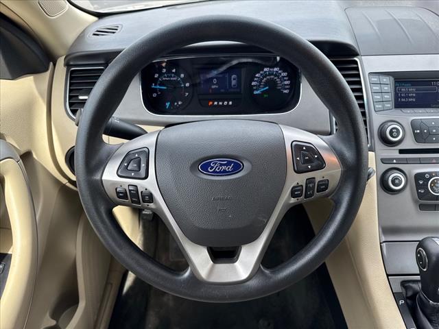 2017 Ford Taurus SE
