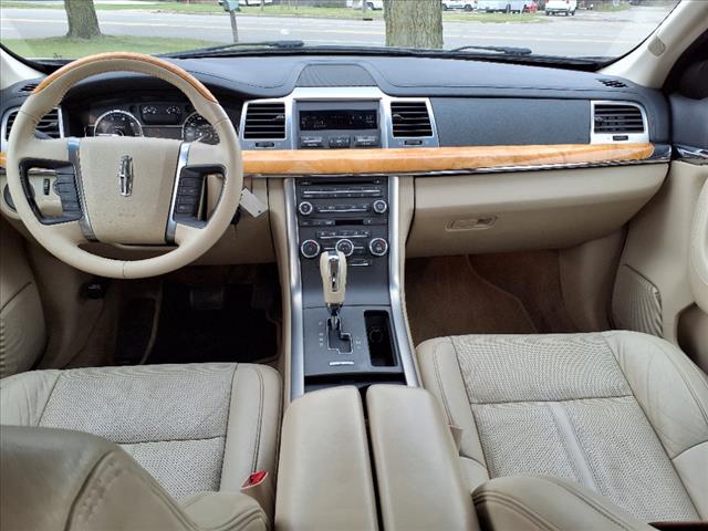 2009 Lincoln MKS Base