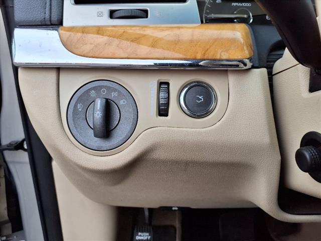 2009 Lincoln MKS Base