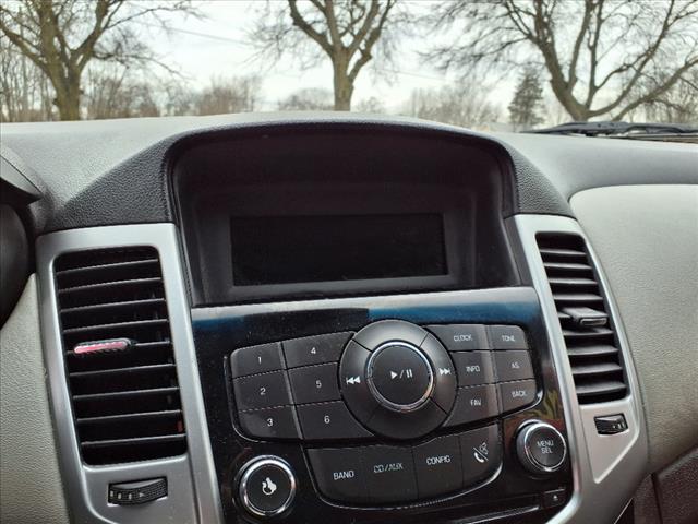 2013 Chevrolet Cruze LS Auto
