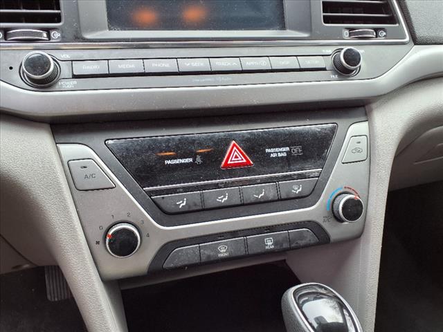2018 Hyundai ELANTRA SEL