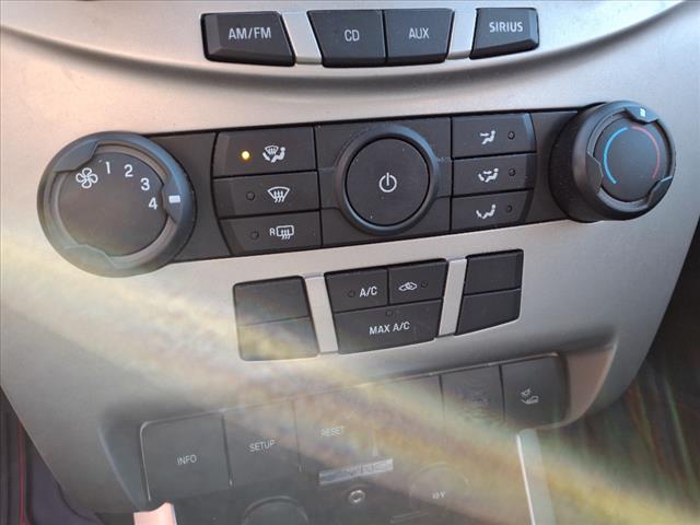 2009 Ford Focus SES