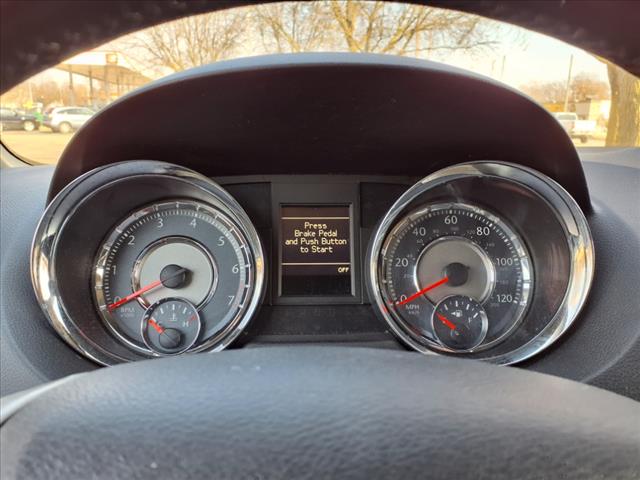 2014 Chrysler Town and Country Touring-L