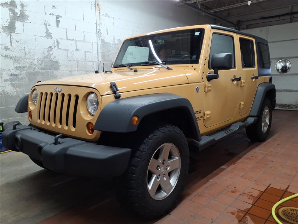 2013 Jeep Wrangler Sport's photo