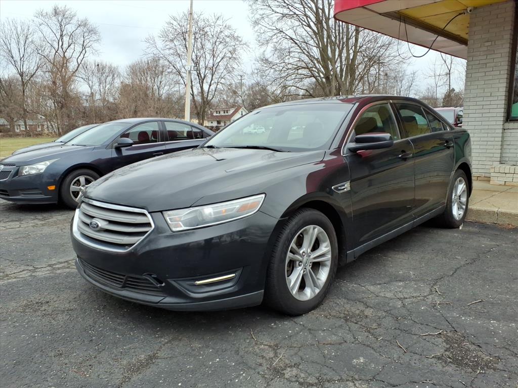 2014 Ford Taurus SEL FWD's photo