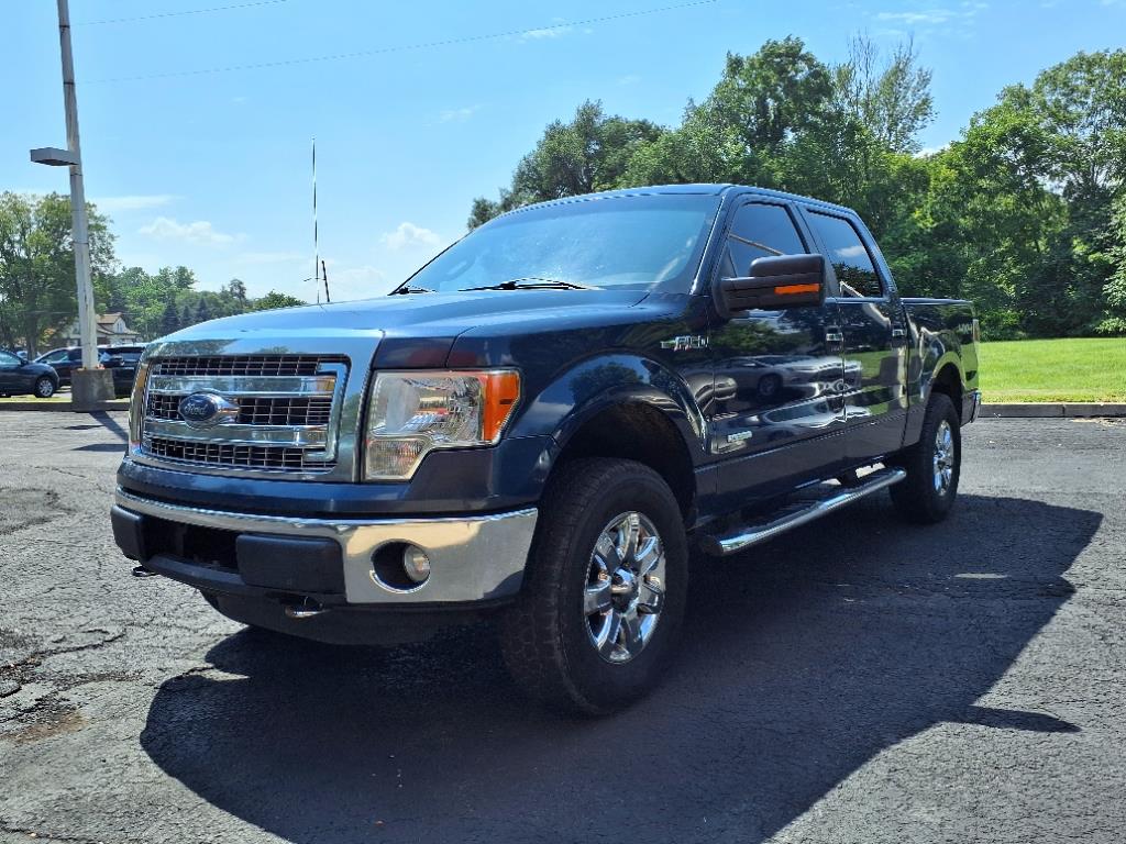 2013 Ford F-150 XL's photo