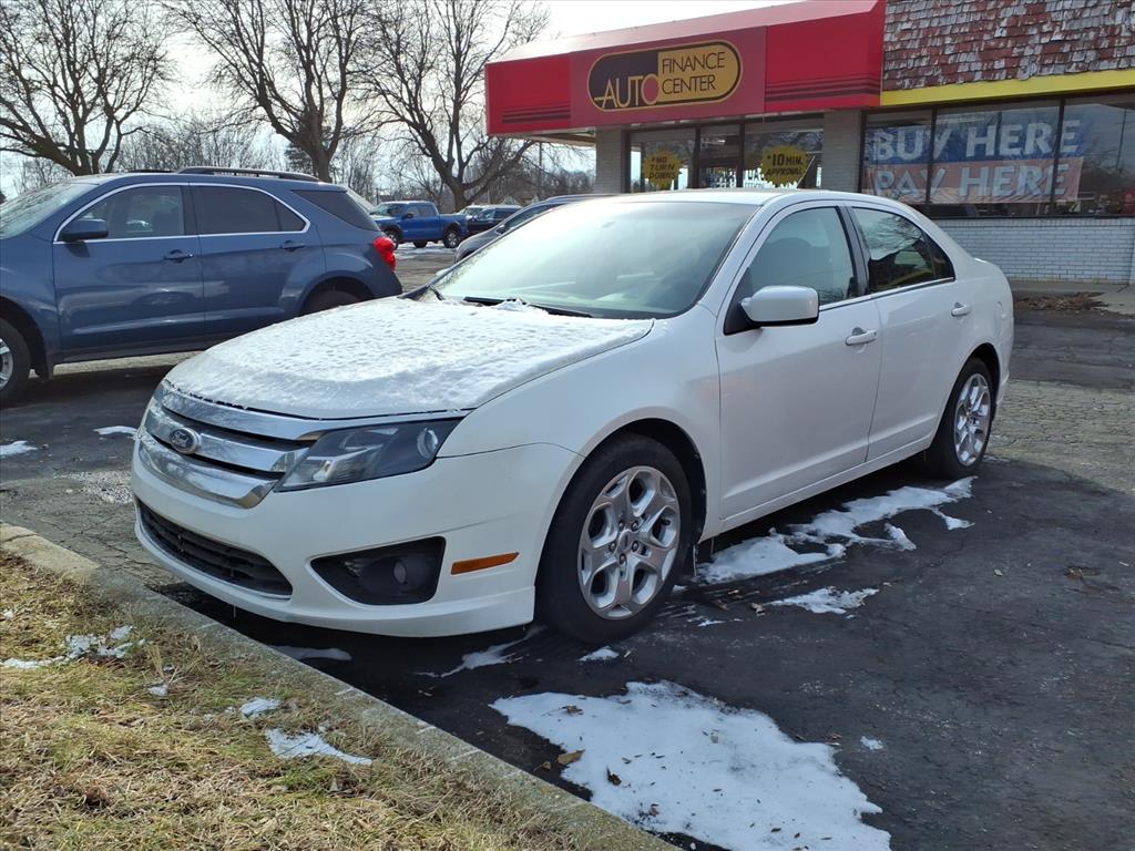 2010 Ford Fusion I-4 SE's photo