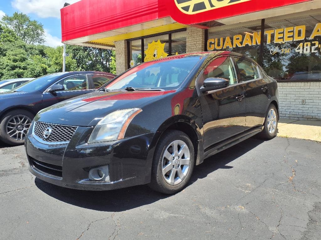 2012 Nissan Sentra SR's photo