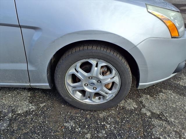 2009 Ford Focus SES