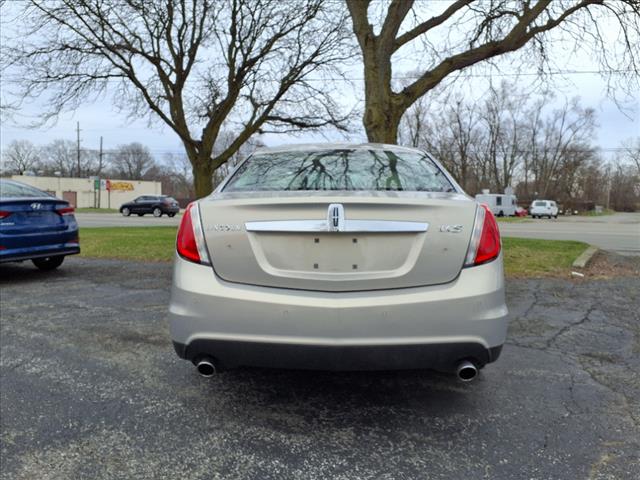 2009 Lincoln MKS Base