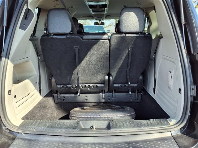 2014 Chrysler Town and Country Touring-L