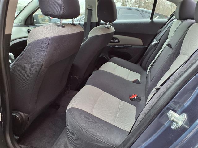 2013 Chevrolet Cruze LS Auto
