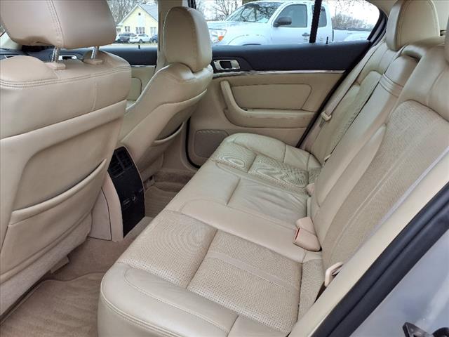 2009 Lincoln MKS Base