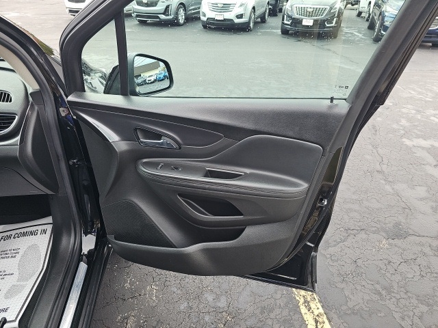 2022 Buick Encore Preferred:FP9819