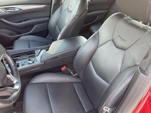 2025 Cadillac CT5 Premium Luxury:F0001