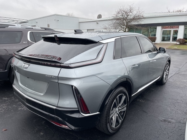 2024 Cadillac LYRIQ Luxury 1:FP6635A
