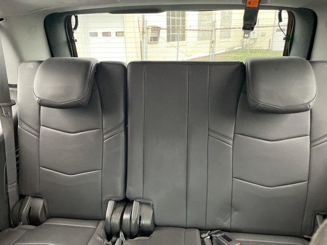 2018 Cadillac Escalade Premium Luxury:26024B