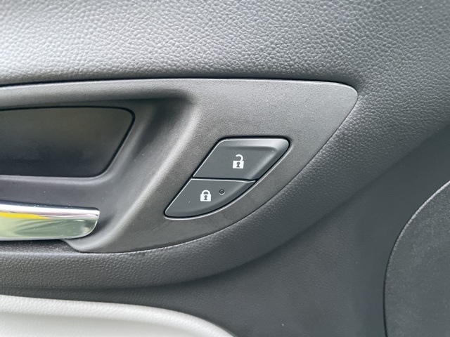 2024 Chevrolet Equinox LT photo 10