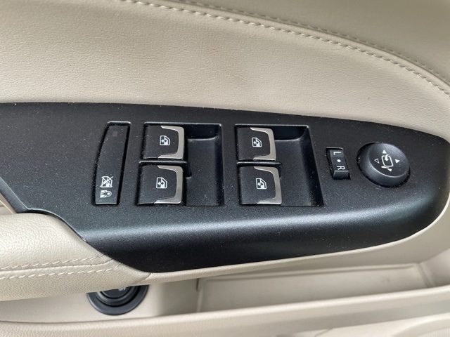 2016 Cadillac SRX Luxury Collection:26041A