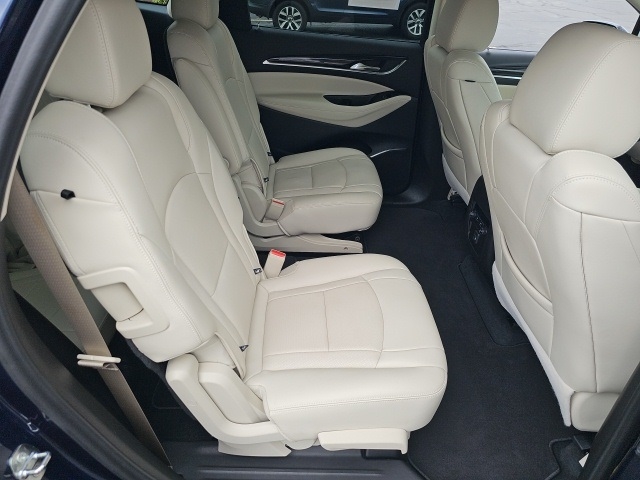 2022 Buick Enclave Essence photo 11