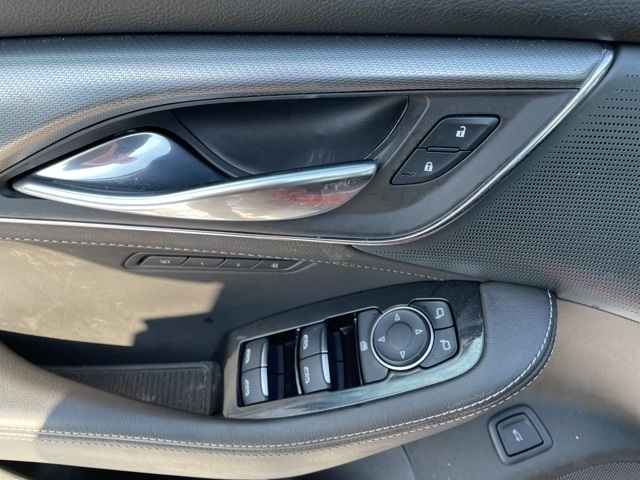 2025 Cadillac CT5 Premium Luxury:F0001