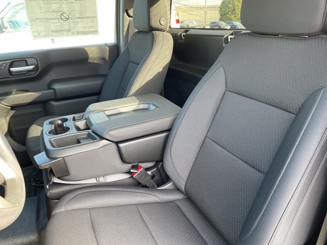 2025 GMC Sierra 1500 Pro:25101