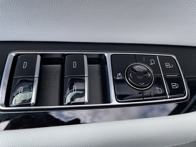 2026 Cadillac VISTIQ Luxury:26003