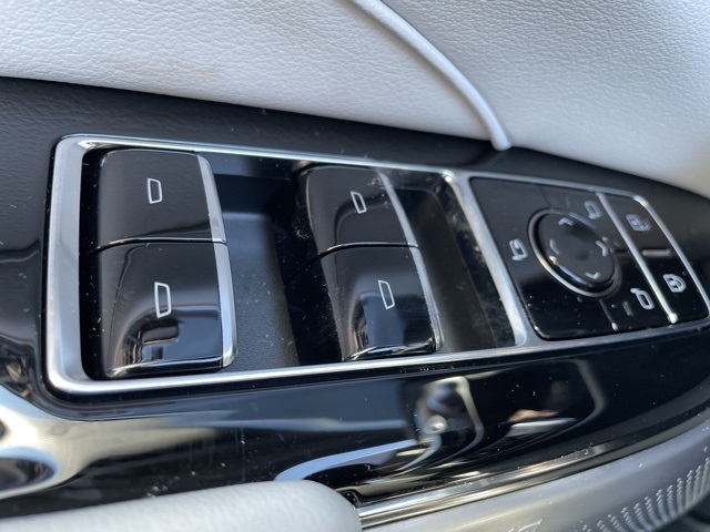 2025 Cadillac LYRIQ Luxury:25051