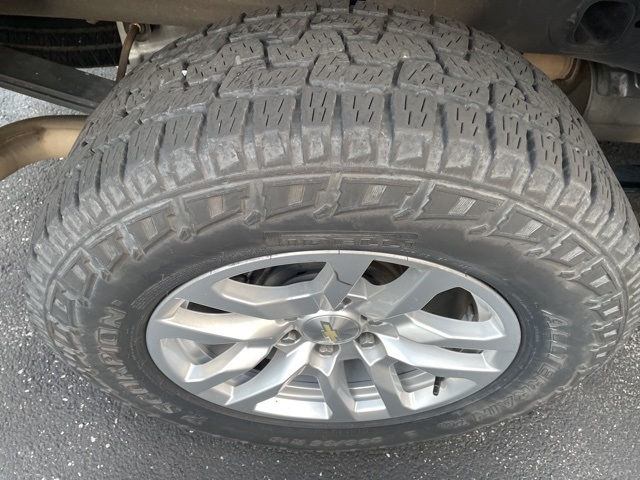 Photo of 2019 Chevrolet Silverado 1500 LT in Fremont, OH - 13,  2019 Chevrolet Silverado 1500 LT:FP26771