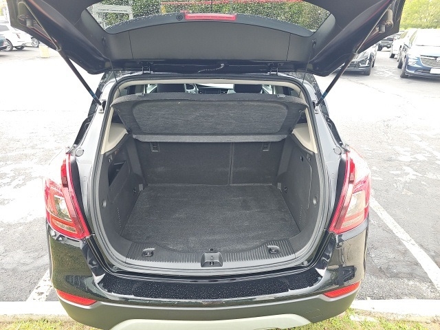 2022 Buick Encore Preferred:FP9819