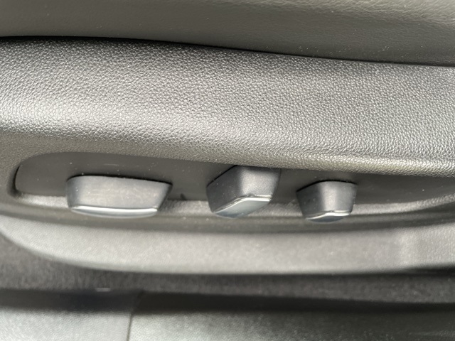 2021 Cadillac XT6 Sport:FP0142