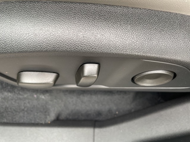 2026 GMC Acadia Elevation:26028