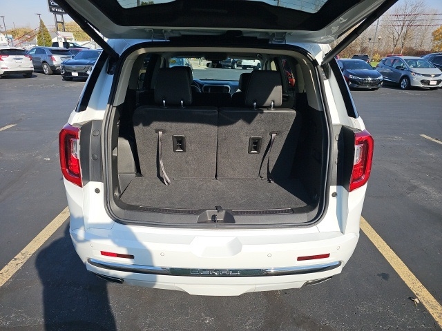 2023 GMC Acadia Denali:FP4332