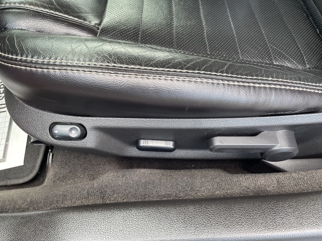 2013 Ford Mustang GT Premium:25056D