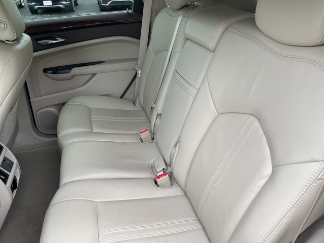 2016 Cadillac SRX Luxury Collection:26041A