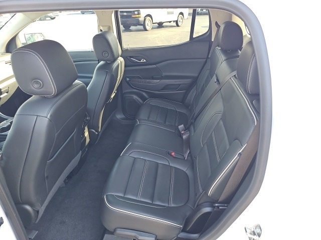 2023 GMC Acadia Denali:FP4332